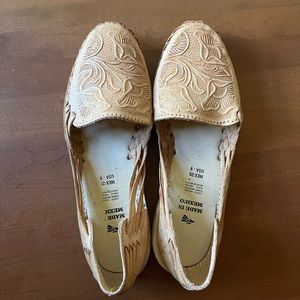 Authentic Mexican leather  Huaraches shoes size 9.5 womens